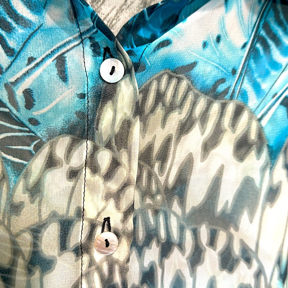 NICOLA Blouse, Sheer Blue/Black Animal Print - Picture 6 of 6